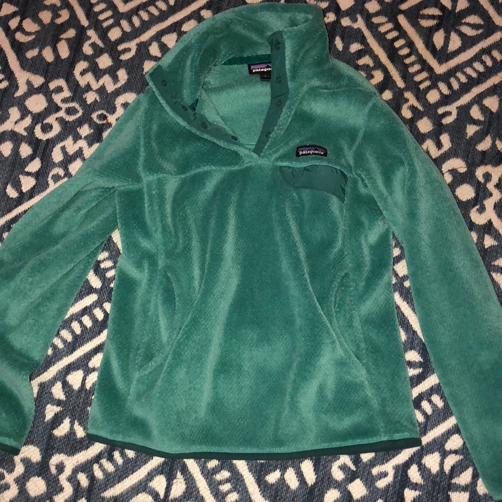 Patagonia fleece pullover